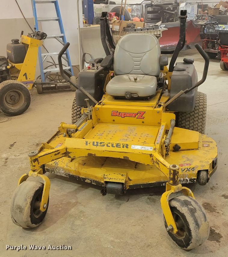 image for item KH9846 2014 Hustler  ZTR lawn mower