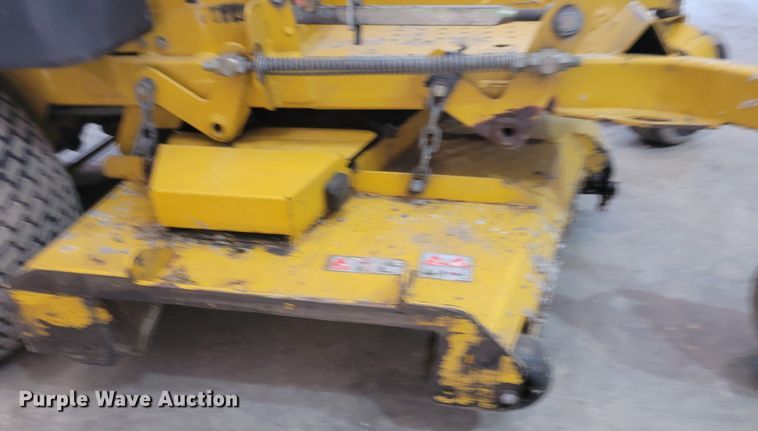 image for item KH9846 2014 Hustler  ZTR lawn mower