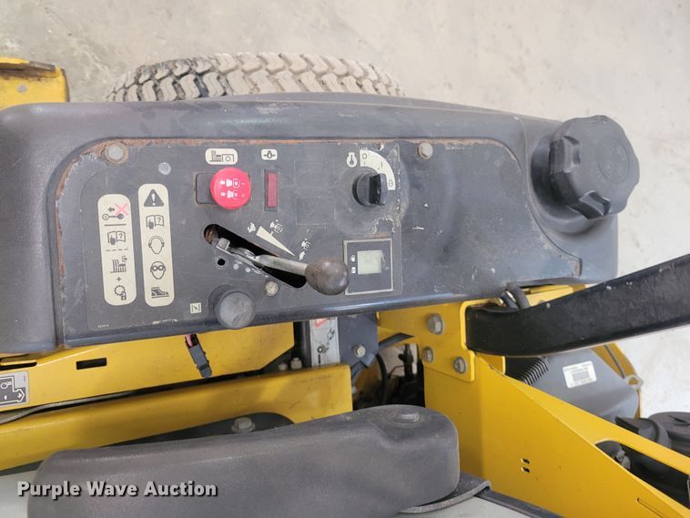 image for item KH9846 2014 Hustler  ZTR lawn mower