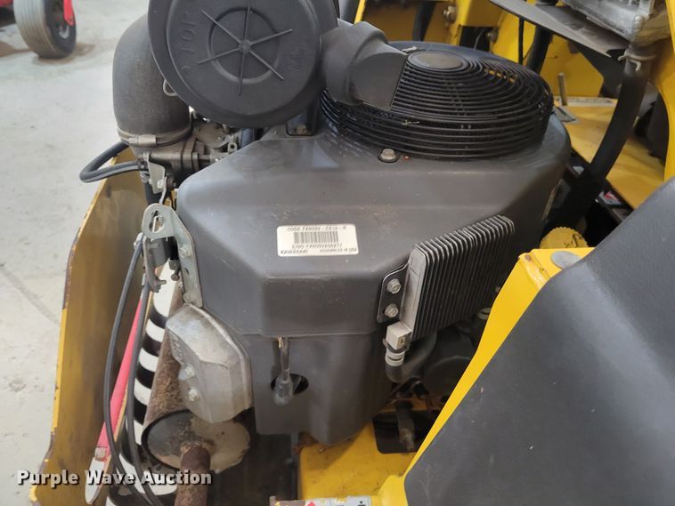 image for item KH9846 2014 Hustler  ZTR lawn mower