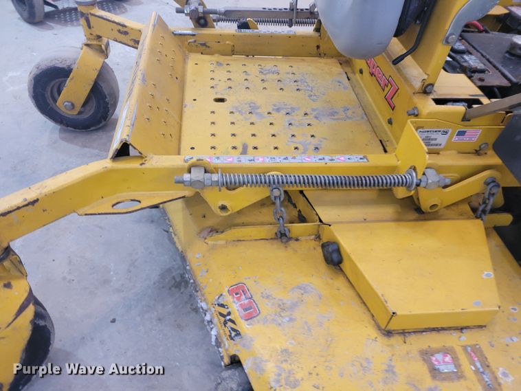 image for item KH9846 2014 Hustler  ZTR lawn mower