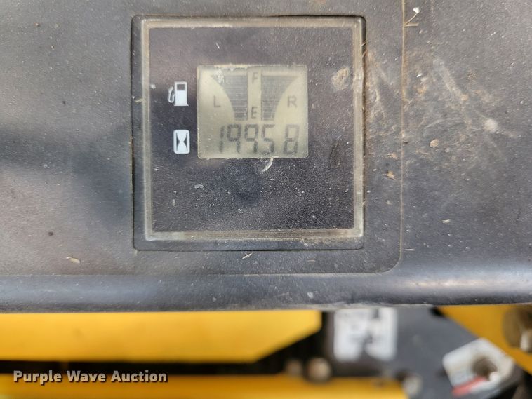 image for item KH9847 2013 Hustler  ZTR lawn mower