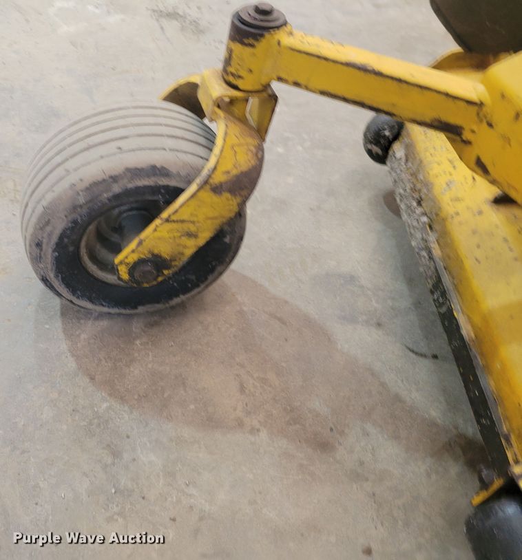 image for item KH9847 2013 Hustler  ZTR lawn mower