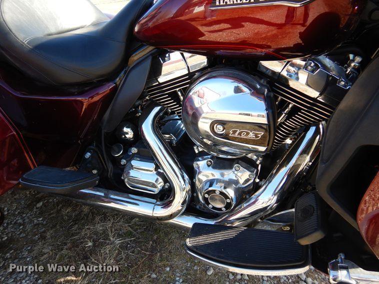 image for item KJ9511 2015 Harley Davidson Tri-Glide Ultra Classic  motorcycle