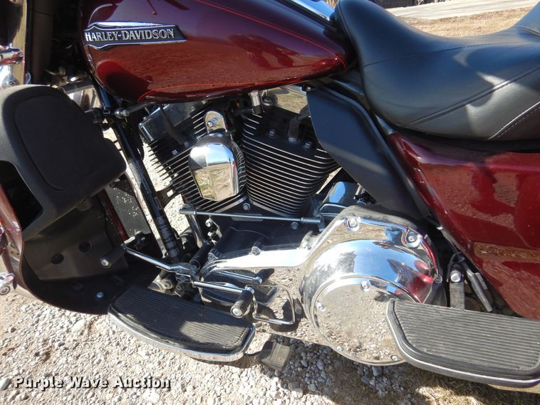 image for item KJ9511 2015 Harley Davidson Tri-Glide Ultra Classic  motorcycle
