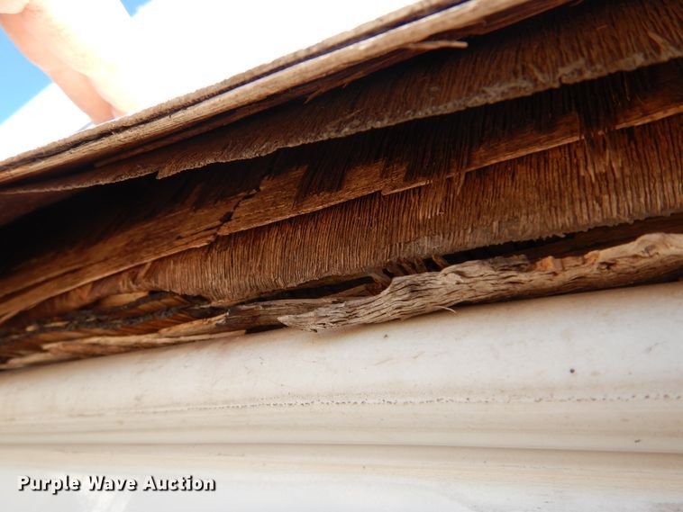 image for item KJ9512 2007 Heartland Cyclone  toy hauler camper