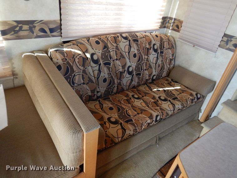 image for item KJ9512 2007 Heartland Cyclone  toy hauler camper