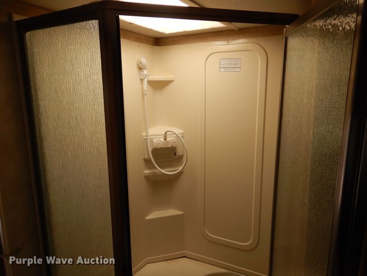 image for item KJ9512 2007 Heartland Cyclone  toy hauler camper