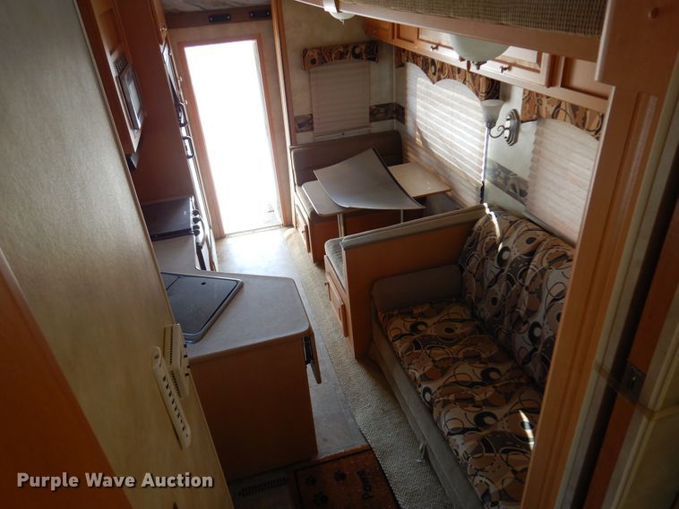 image for item KJ9512 2007 Heartland Cyclone  toy hauler camper