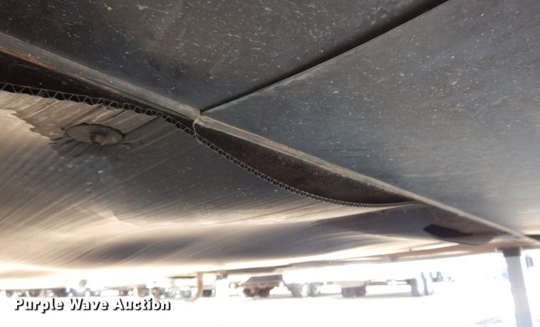 image for item KJ9512 2007 Heartland Cyclone  toy hauler camper