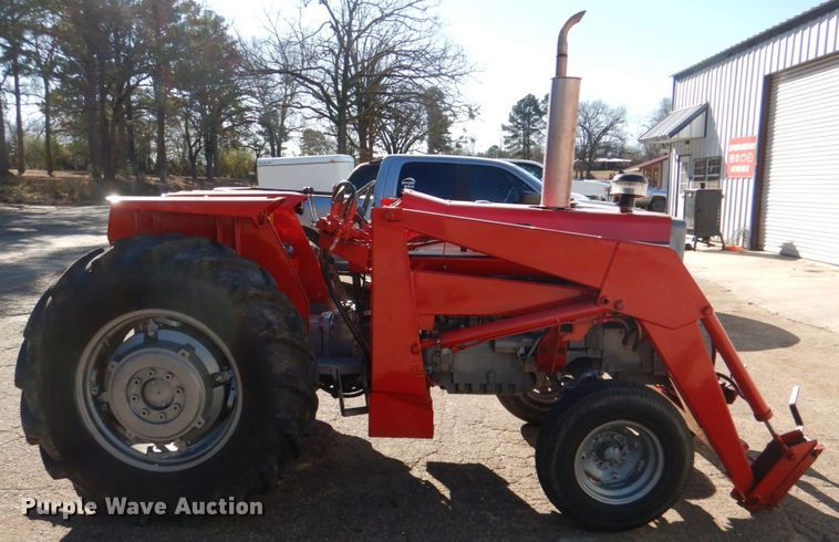 image for item KQ9594 1979 Massey Ferguson 265  tractor