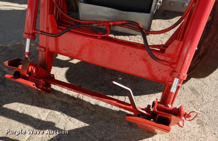 image for item KQ9594 1979 Massey Ferguson 265  tractor