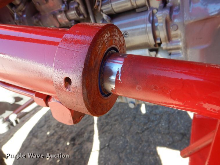 image for item KQ9594 1979 Massey Ferguson 265  tractor