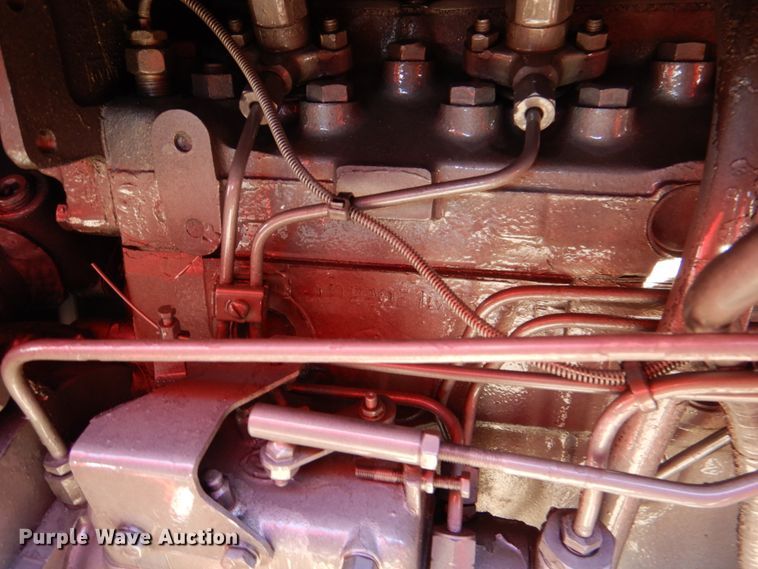 image for item KQ9594 1979 Massey Ferguson 265  tractor