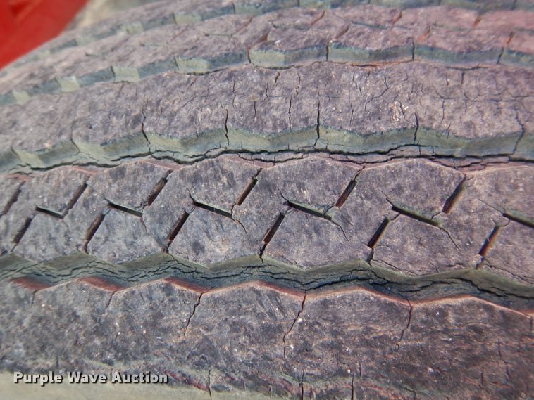 image for item KQ9594 1979 Massey Ferguson 265  tractor