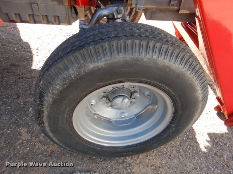 image for item KQ9594 1979 Massey Ferguson 265  tractor