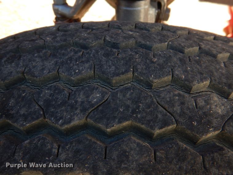 image for item KQ9594 1979 Massey Ferguson 265  tractor