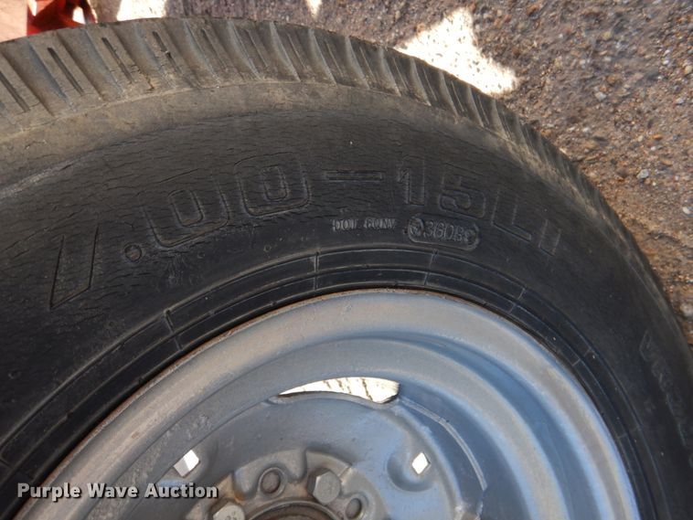 image for item KQ9594 1979 Massey Ferguson 265  tractor