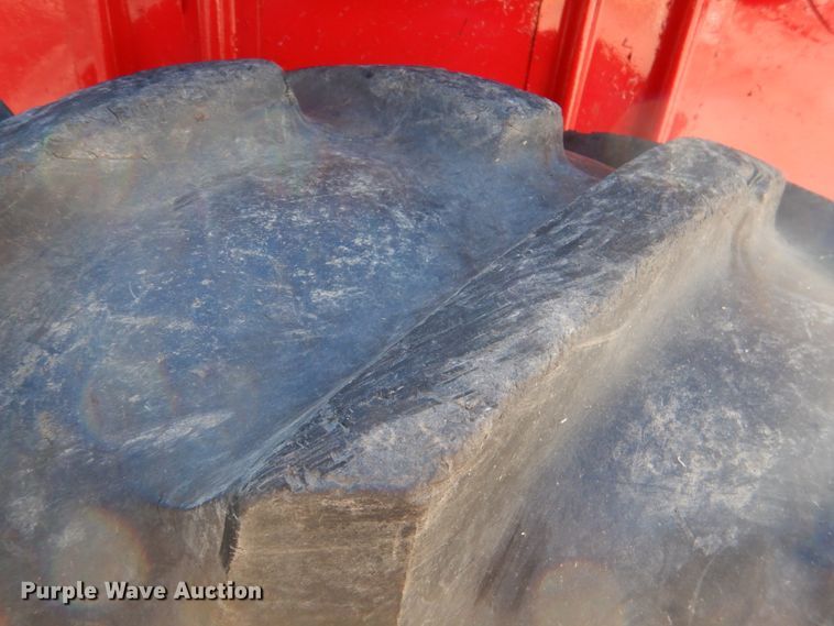 image for item KQ9594 1979 Massey Ferguson 265  tractor