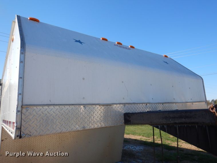 image for item KY9697 2002 Jensen  enclosed cargo trailer