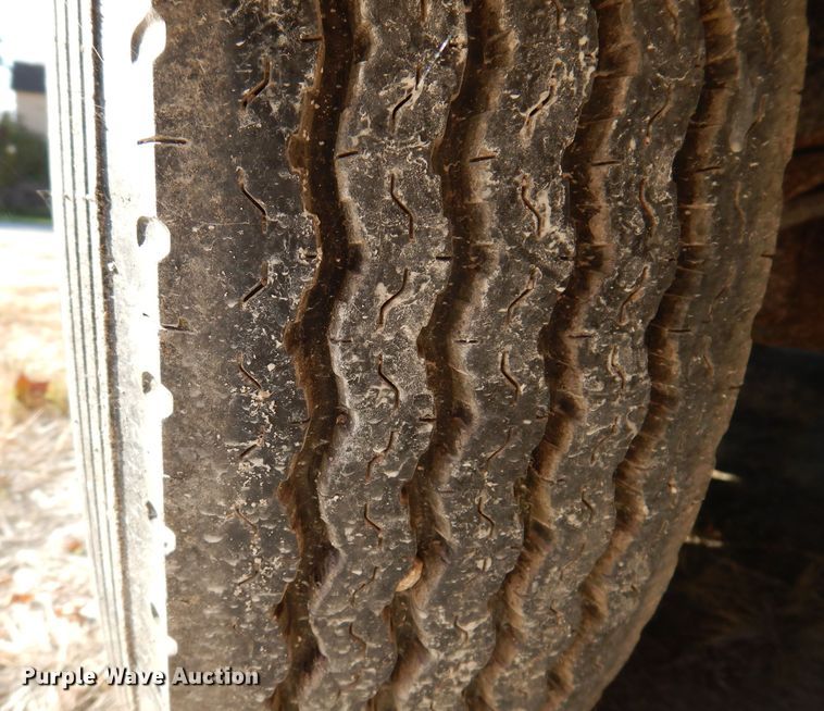 image for item KY9697 2002 Jensen  enclosed cargo trailer