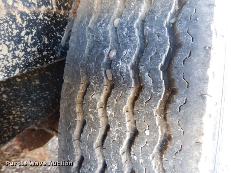 image for item KY9697 2002 Jensen  enclosed cargo trailer