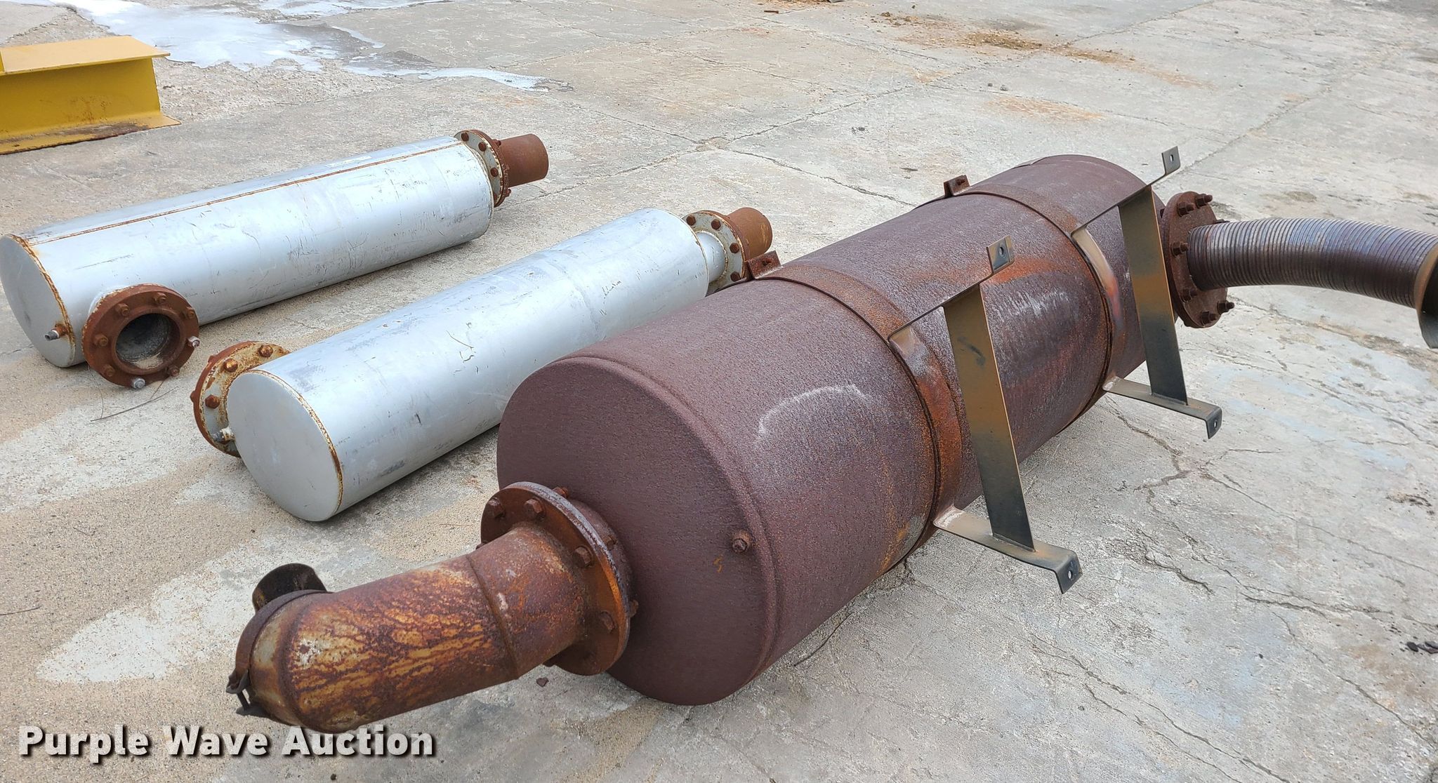 (6) generator mufflers in Pleasant Valley, MO Item GB9228 sold
