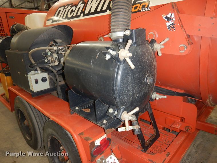 image for item DF0027 2013 Ditch Witch FX50  vacuum excavator