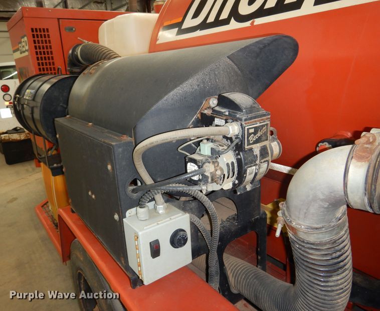 image for item DF0027 2013 Ditch Witch FX50  vacuum excavator
