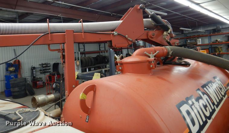 image for item DF0027 2013 Ditch Witch FX50  vacuum excavator