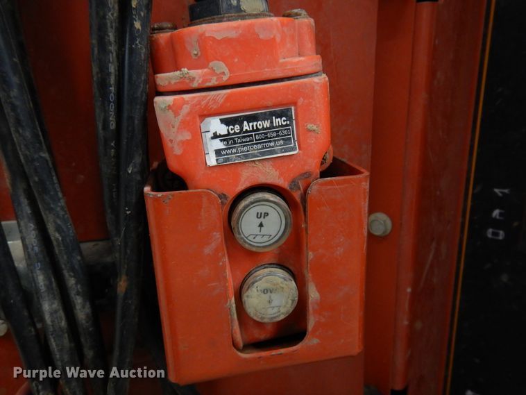 image for item DF0027 2013 Ditch Witch FX50  vacuum excavator