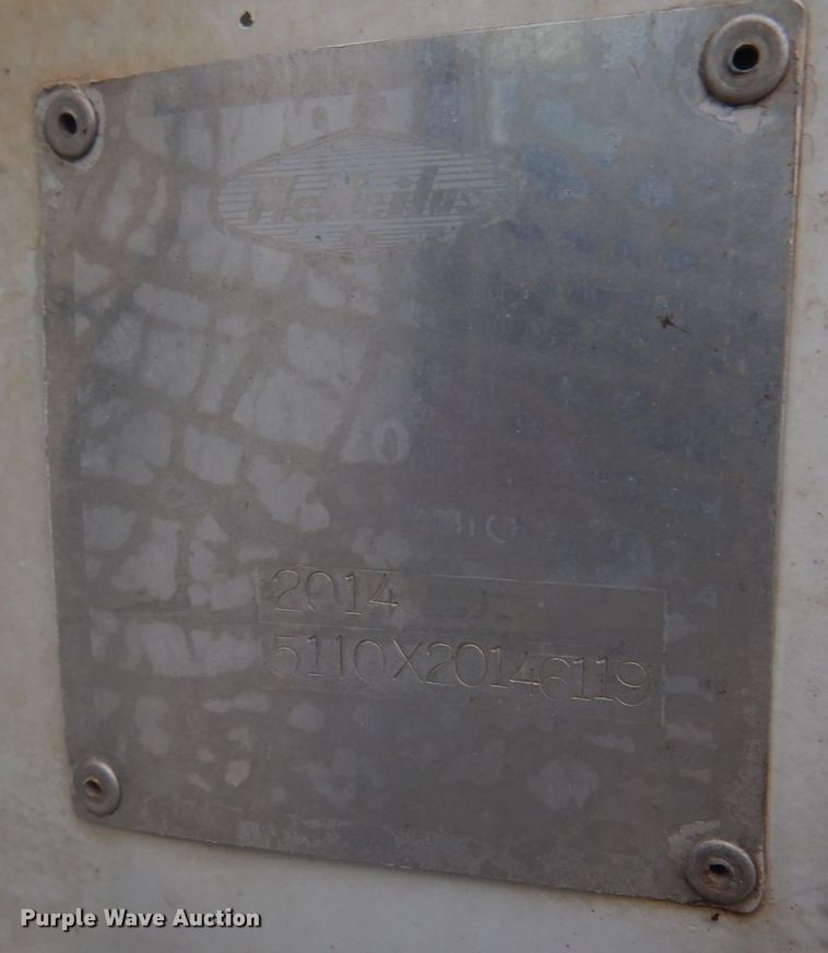 image for item DH8126 2000 Kenworth T300  refuse truck