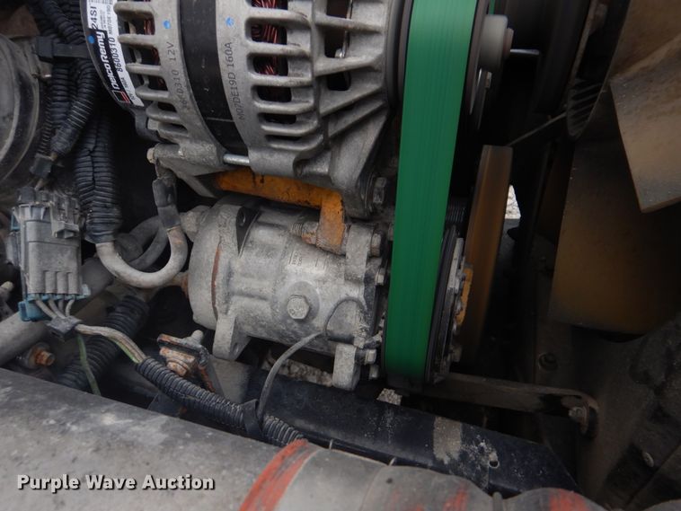 image for item DH8126 2000 Kenworth T300  refuse truck