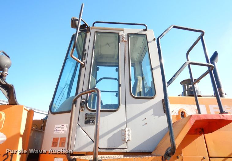 image for item DH8830 1994 Fiat-Hitachi FR160  wheel loader