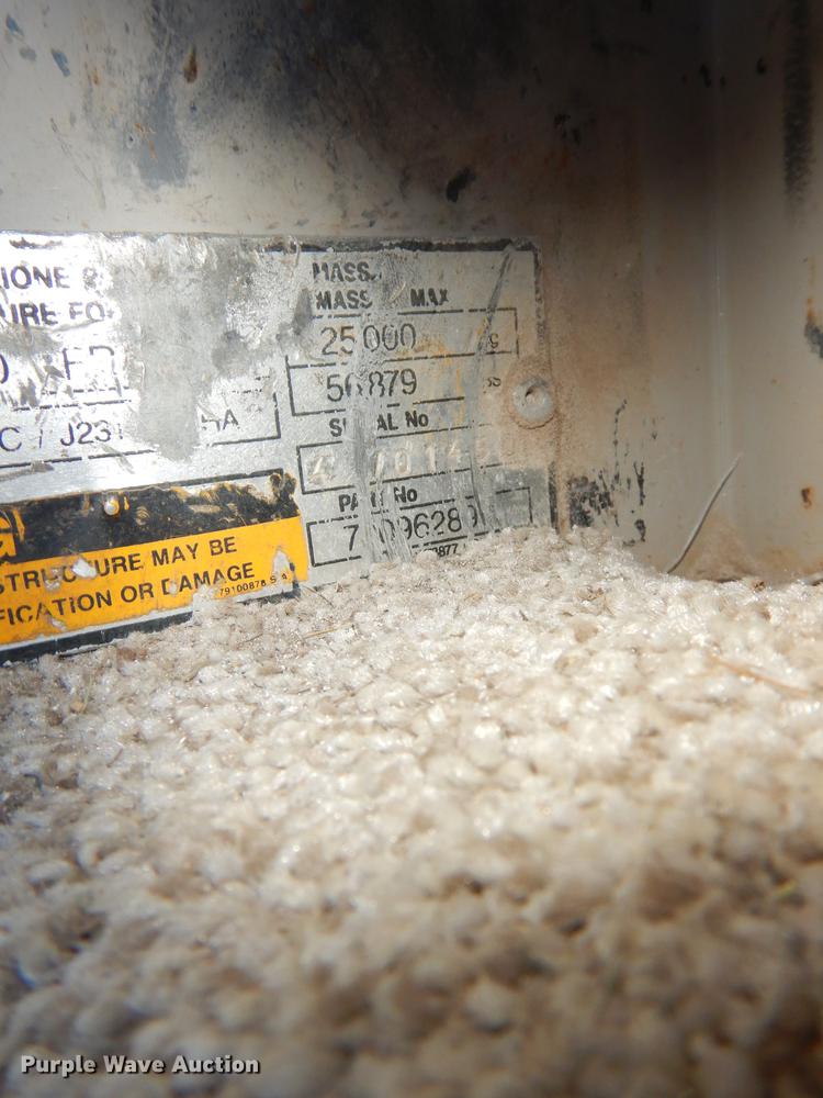 image for item DH8830 1994 Fiat-Hitachi FR160  wheel loader