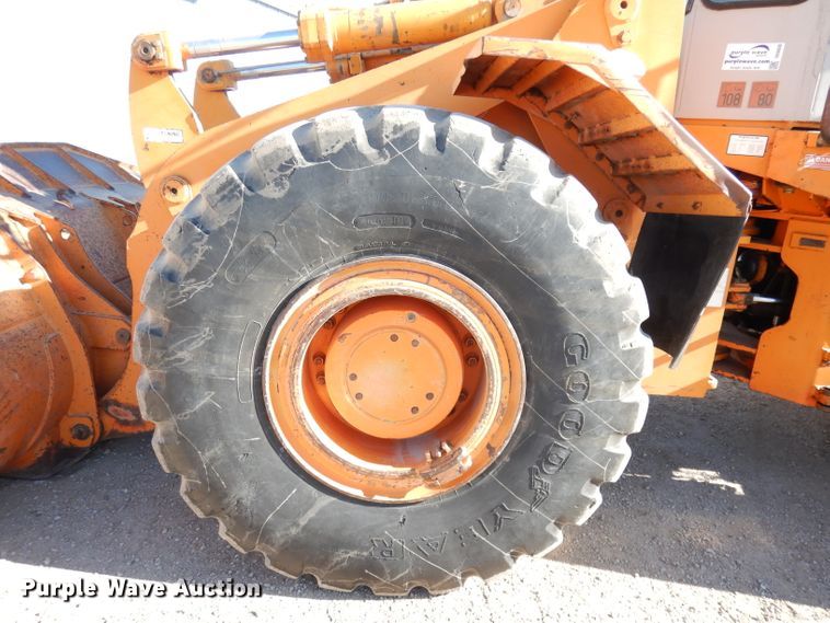 image for item DH8830 1994 Fiat-Hitachi FR160  wheel loader