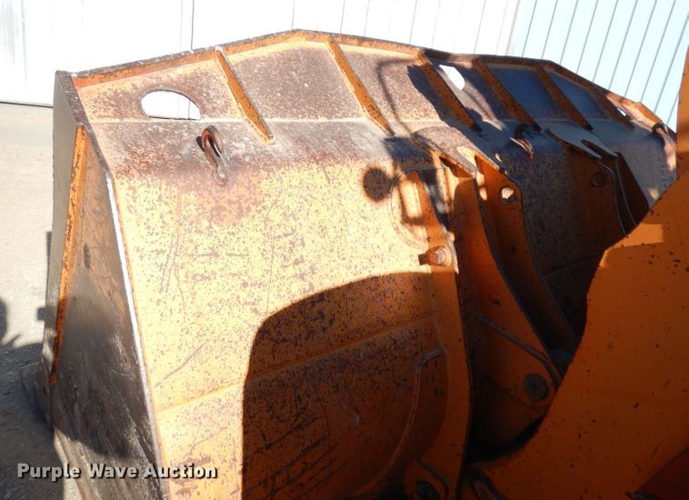 image for item DH8830 1994 Fiat-Hitachi FR160  wheel loader