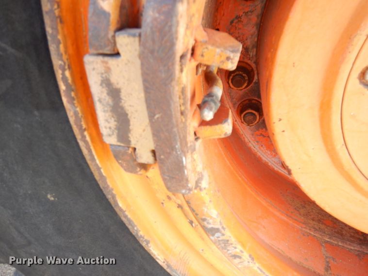 image for item DH8830 1994 Fiat-Hitachi FR160  wheel loader