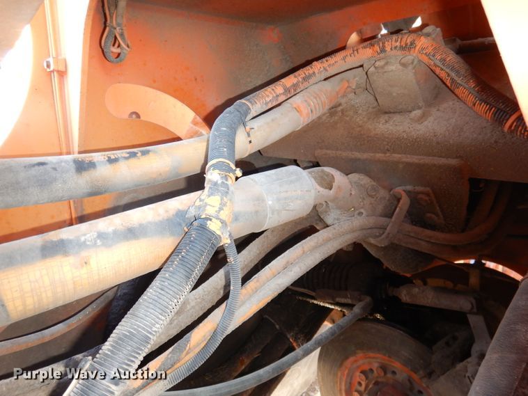 image for item DH8830 1994 Fiat-Hitachi FR160  wheel loader