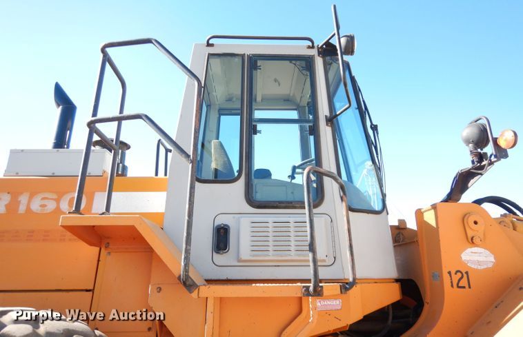 image for item DH8830 1994 Fiat-Hitachi FR160  wheel loader
