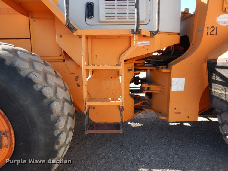 image for item DH8830 1994 Fiat-Hitachi FR160  wheel loader