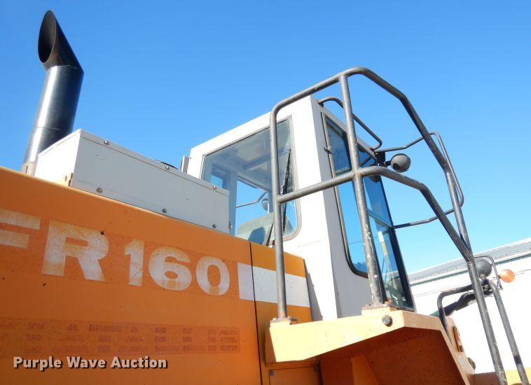 image for item DH8830 1994 Fiat-Hitachi FR160  wheel loader