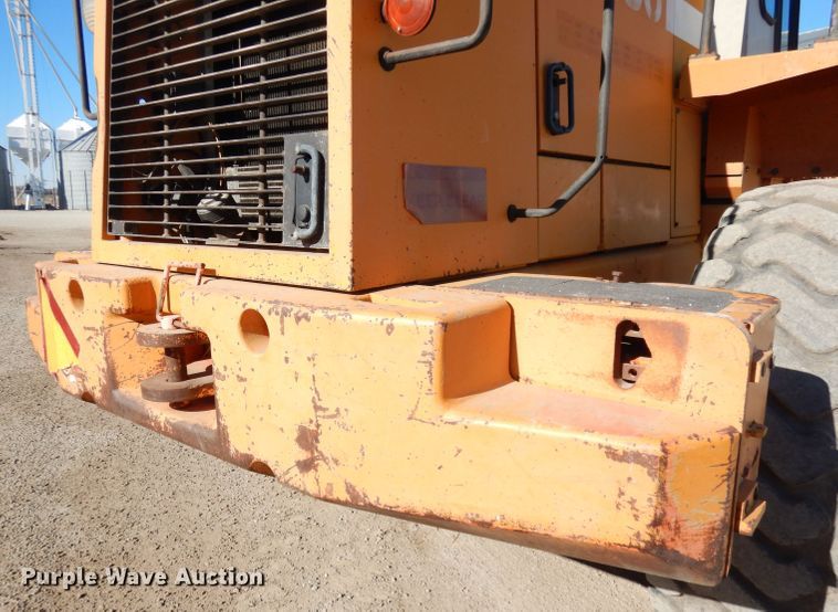 image for item DH8830 1994 Fiat-Hitachi FR160  wheel loader