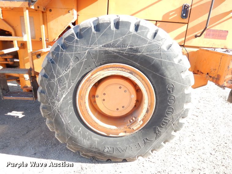 image for item DH8830 1994 Fiat-Hitachi FR160  wheel loader