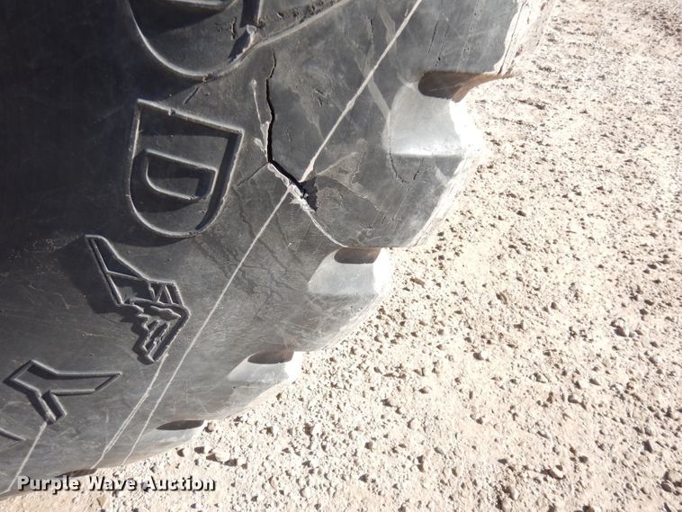 image for item DH8830 1994 Fiat-Hitachi FR160  wheel loader