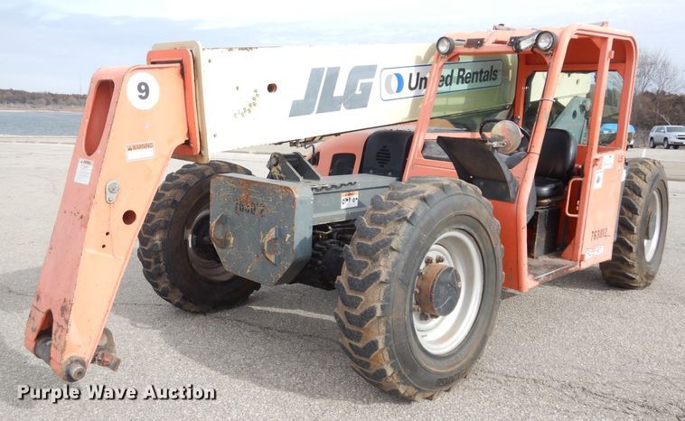 image for item DH8852 2005 JLG G943A  telehandler