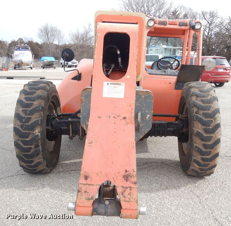image for item DH8852 2005 JLG G943A  telehandler