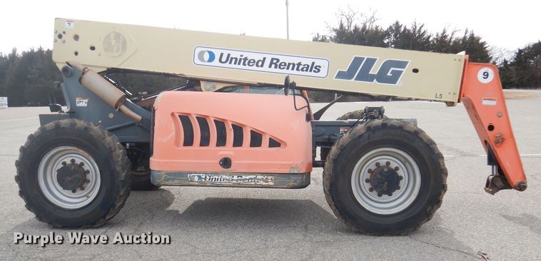 image for item DH8852 2005 JLG G943A  telehandler