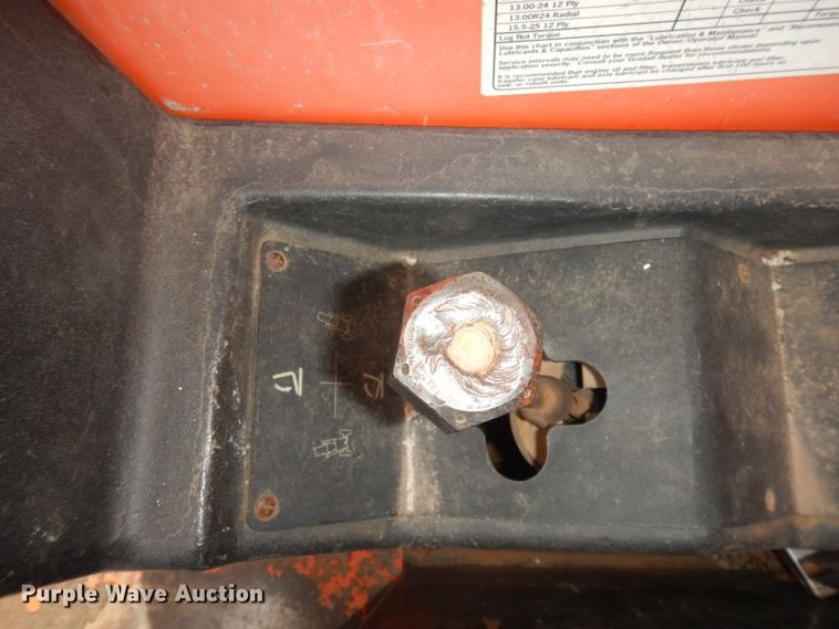 image for item DH8852 2005 JLG G943A  telehandler