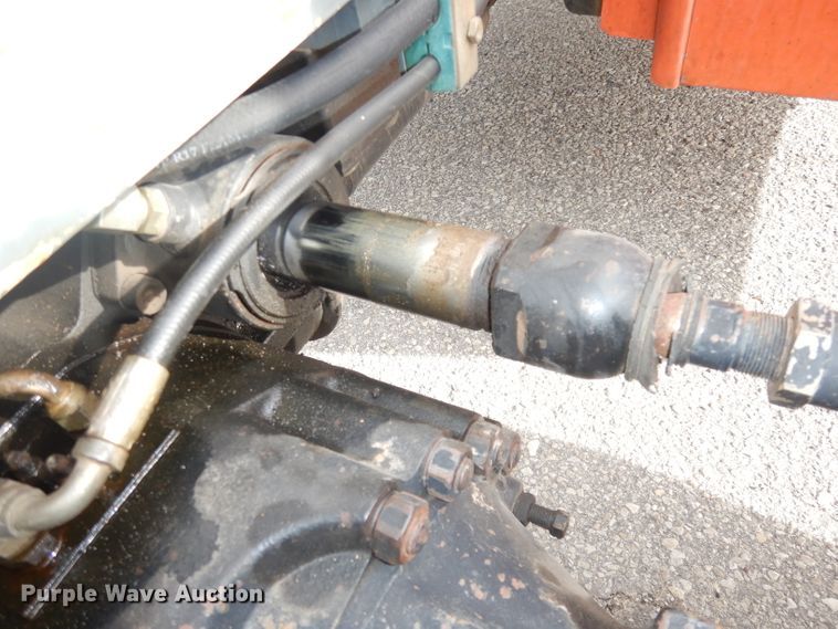image for item DH8852 2005 JLG G943A  telehandler